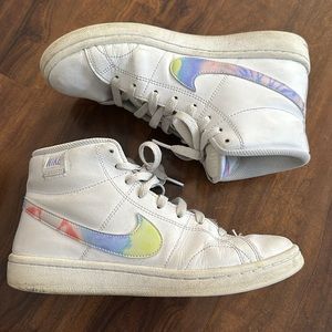 Nike High Tops rainbow tie dye swoosh size 7.5